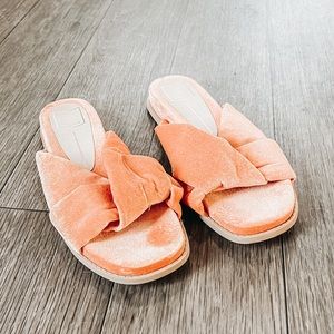 Dolce Vita women’s orange velvet sandals